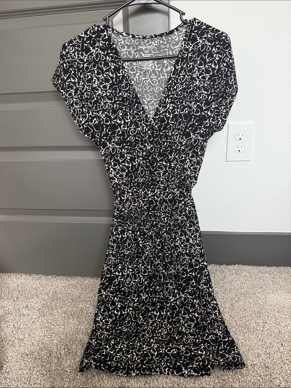 Nine West Black and White Printed Midi Wrap Dress
